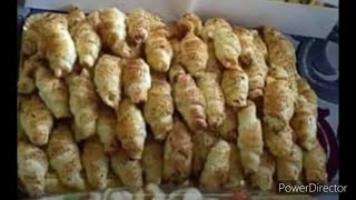 croissants feuilletés au saumon [upl. by Ainslie]