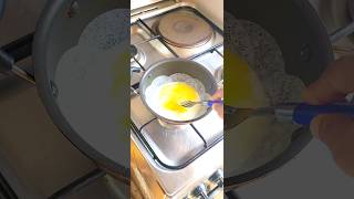 ලොකු බිත්තරයකින් මල් ආප්පයක් හදමු  🍚Egg hoppers viral shots Hoppera [upl. by Lionello]