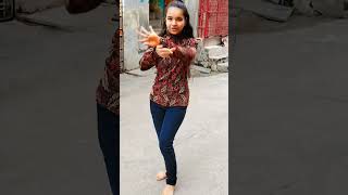 kamariya lachke re Babu Jara bachke reshortsdance trending youtube [upl. by Nytsrik]