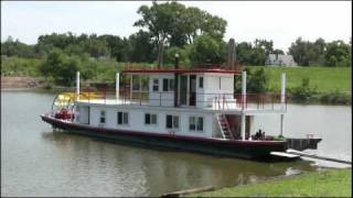 Butch Williams Builds A Paddlewheel Boat [upl. by Eedak220]