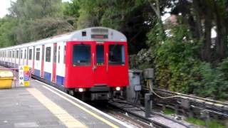 D78 stock 7011 at Upminster Bridge [upl. by Wang]