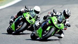 Kawasaki ZX6R 600 vs 636 [upl. by Dachy8]