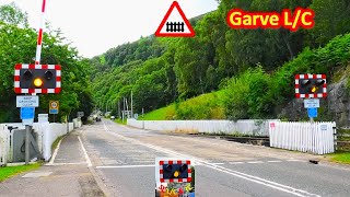 Long crossing  Garve Level Crossing Highland [upl. by Annua]