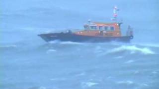 Interceptor 42 in huge seas at Cork Harbour [upl. by Elinore482]