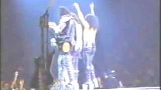 Kiss Backstage During Beth June 2000 [upl. by Sillyhp]