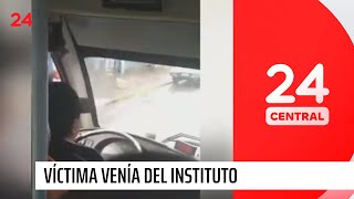 Chofer agredió a mujer que pagó con pase escolar  24 Horas TVN Chile [upl. by Behka]