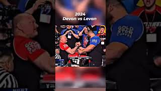 devon vs levan arm wrestling action armwrestling strong devon larratt [upl. by Leksehcey]