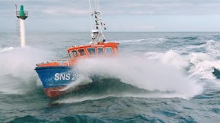 📛 ATTENTION OCÉAN DÉMONTÉ LES BATEAUX SONT PRIS PAR UN FORT COURANT DANS LE CHENAL DE CAPBRETON 🌊😨 [upl. by Renado550]