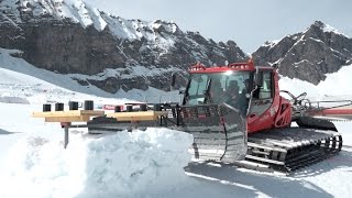 Duell der Pistenfahrzeugfahrer in MelchseeFrutt  Schweizer Meisterschaft 2017  Pistenbully [upl. by Braynard]