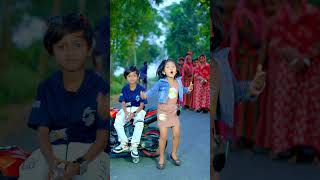 Tomar kaun kaun jaega Baitha go shortvideo dance rowshantv lovemusic [upl. by Nim363]