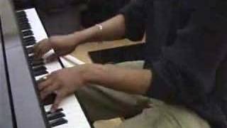 The Fastest Piano Player In The World [upl. by Beera]