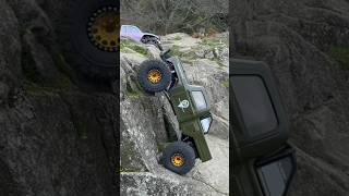 MUST WATCH RC CRAWLERS HITTING THEM VERTICAL CLIMBS 💪💯🤘 [upl. by Weig877]