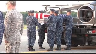 US Navy Dignified Transfer Dover Air Force Base 2012 [upl. by Nagorb424]