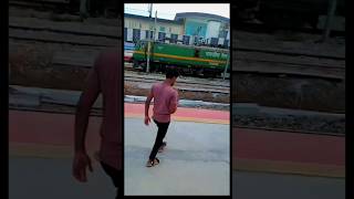 Raba Raba New WhatsApp Status odiastatus new whatsappstatus explore feeds shorts public [upl. by Orimlede890]