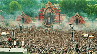 Defqon1  Earthquake  Crowd Control  Left To Right [upl. by Eseer]