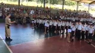 DEEAS ALUNOS DO COLÉGIO TIRADENTES CANTANDO O HINO NACIONAL BRASILEIRO [upl. by Ettenahs]