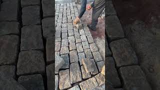 Pavimentação de rua com paralelepípedo construção engenhariacivil obra pavimentacao rua [upl. by Adyaj183]