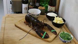 Homard grillé au beurre blanc à lestragon [upl. by Inhsor]