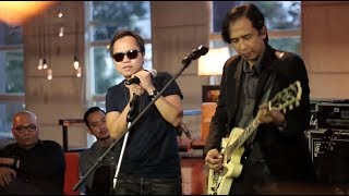 Piyu amp Sandhy Sandoro  Belum Terlambat Live at Music Everywhere [upl. by Saravat]