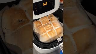 Trying the S’mores Airfryer Hack 🔥 smores dessert airfryerrecipes marshmallow [upl. by Nywnorb]