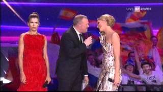 Anke Engelke poliert Stefan Raab die Fresse beim Eurovision Song Contest 2011 [upl. by Quincy]