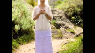 Snatam Kaur  Kirtan Sohila [upl. by Yraek]