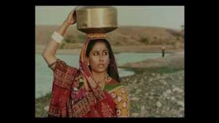 Smita Patil amp Naseeruddin Shah Mirch Masala [upl. by Ortiz]