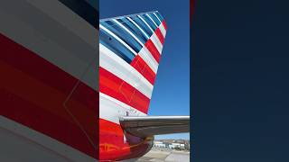 Deplaning from American 7378 at Hollywood Burbank Airport americanairlines boeing burbank [upl. by Lark]