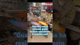 Guardate cosa ha realizzato questo studente appassionato di modellini aerei shorts shortsitalia [upl. by Newo]