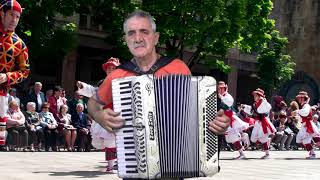 Azkaindarrak  Basque traditional folk dance [upl. by Sherar]