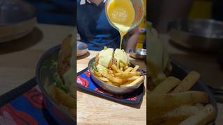 Volcano Cheese 🫕 Burger 🍔 with Bitter Chocolate 🍫  Most Expensive Veg Cheese Burger 🍔 [upl. by Darrell]