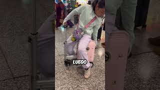 Una maleta empezó a rodar sola en el aeropuerto shorts [upl. by Clement]