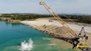 BIG LIEBHERR DRAGLINE HS8200 Digging Gravel heavyequipment liebherr dragline digger excavator [upl. by Araec]