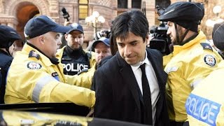 Raw Video Jian Ghomeshi leaves Toronto courthouse [upl. by Remos]