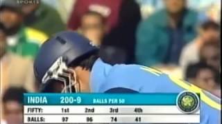 SHOAIB AKHTAR AMAZING BOWLING SPELL 425 VS INDIA [upl. by Eiliak436]