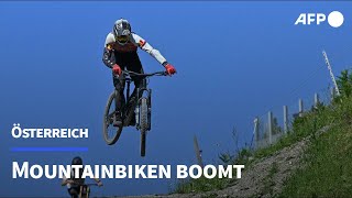 Alpen ohne Schnee Mountainbiken boomt in Österreich  AFP [upl. by Imaon]