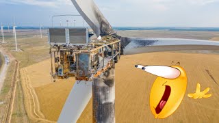 Wind turbine Vestas V136 destroy upside down [upl. by Ennad332]