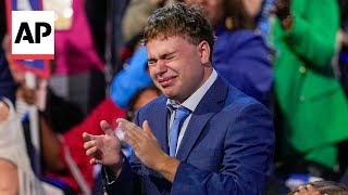 That’s my dad Gus Walz tearfully cheers on his father at the DNC [upl. by On]