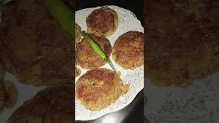 Scrumptious foodall time favorite potato cutlets emmm 🥰😋💝 food yummy cutlets potatosnacks [upl. by Yong]