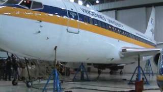 Boeing 737200 Landing Gear Retraction and Extension [upl. by Wenda]