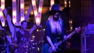 Orianthi Suffocated QIKmp4 [upl. by Philly]