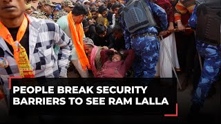 Ayodhya Ram Mandir Darshan Massive crowd breaks cordon police tries controlling situation [upl. by Erminia807]