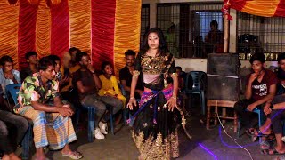 আমি ১৬ বছরের সুন্দরী Ami Sholo Bochorer Sundori dance Bangla dancebd dance club keya dance [upl. by Ynove]