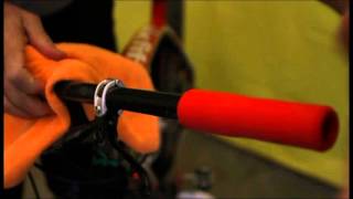 ESI Grips Quick MTB Installation with Rubbing Alcohol [upl. by Wit]