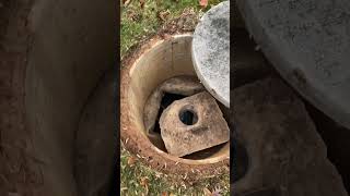 Old Septic System Riser Has Lifted Off The Tank Its Time to Replace The Riser Ring amp Lid [upl. by Zeiler]