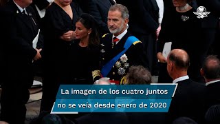 Así fue el incómodo reencuentro de la realeza española en el funeral de la reina Isabel II [upl. by Enyt805]