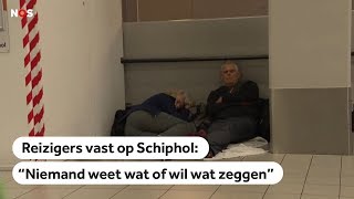 SCHIPHOL Reizigers gestrand door tankstoring [upl. by Oag896]