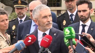 Marlaska resta importancia a la pitada en la jura de policías [upl. by Reitman]