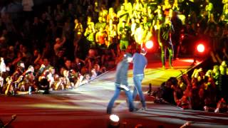 Florida Georgia Line Wear Packers Jerseys at Luke Bryan Concert [upl. by Porte138]