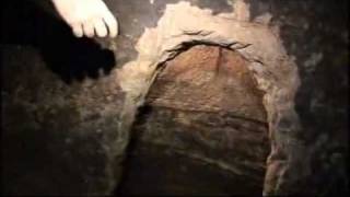 Saxon Dungeon Oubliette uncovered at Galleries of Justice [upl. by Alexia130]